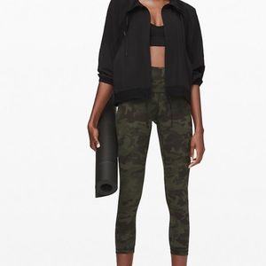 Lululemon Winder Under Camo High-Rise Tight 25”